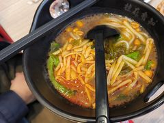 -桂在香知桂林米粉(红博中央公园店)