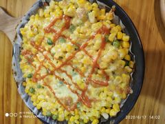 料理烤芝士玉米粒-老东镇啤酒屋海鲜加工·蒸汽海鲜·海鲜烧烤(台东店)