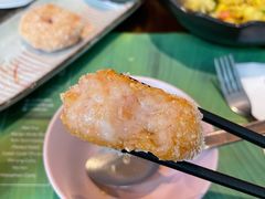 炸虾饼配泰国梅子酱-帕蓝·暹罗料理(大学路店)