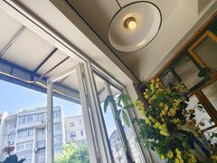 -雕刻时光咖啡馆(南院门店)