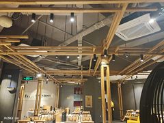 大堂-巴奴毛肚火锅(淮河路店)