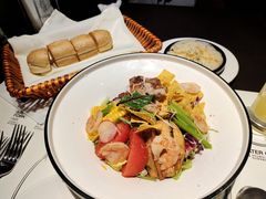 鸡肉大虾鲜蔬波奇碗（荞麦面）-西堤牛排(北京国瑞店)