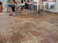 -麦当劳(中山路店)