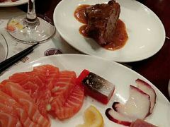 -荣誉国际酒店-云顶旋转餐厅