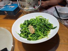 -黄泥岗·地道湖北菜(奥特莱斯店)