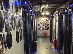 -唱吧麦颂KTV(西单华威潮铺街店)