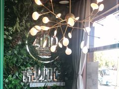 -ZING COFFEE 镜咖啡