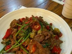 小炒黄牛肉-湖南码头·地道岳阳美食·湘菜(魏公村店)