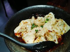 红油抄手-归蜀第成都串串料理(梅花路店)