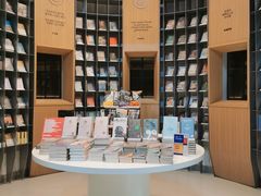 -思南书局·诗歌店