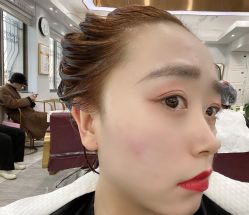 -镁连社·美联社