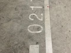 -中信泰富万达广场·停车场