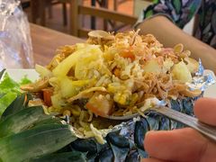 菠萝炒饭-拉威海鲜市场