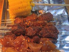 -喝丢一只鞋海鲜烧烤·海肠捞饭(文体街店)