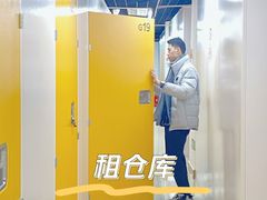-安东易迷你自助仓储寄存仓库(杨浦店)