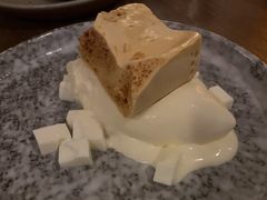 自制蜂巢冰激凌-BOR Eatery(安福路店)