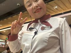 -海底捞火锅(新松江路生日主题店)
