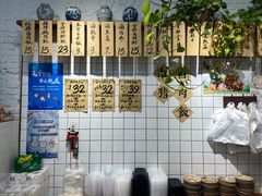-红猪卤肉饭(大西洋美食城店)