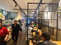等位区-恋萍小吃(时代店)