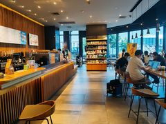 -星巴克(杭州湖滨银泰E区店)