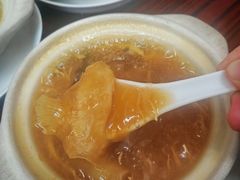 招牌花胶海参煲仔-添發碗仔翅美食
