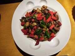 -乐领拈花溪·林涧食韵
