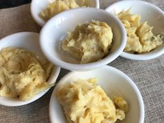 榴莲-东方红海鲜百汇(国际大厦店)