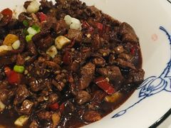 莲花血鸭-鄱阳湖·江西小炒·瓦罐煨汤(五道口店)