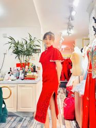 -NaNa婚纱礼服馆
