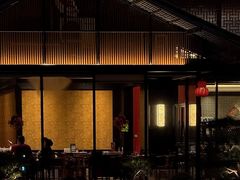 -龙悦湾酒家·八阵鱼生·渔人码头店