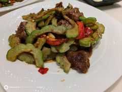 拍蒜生炒凉瓜牛肉-太兴餐厅(东方广场分店)