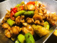 铁锅三椒牛蛙-弄堂里(雨花客厅店)
