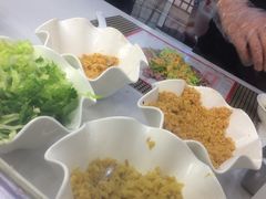 -两只老饕(银泰创意城店)