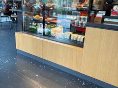 -星巴克臻选(上海长风大悦城店)