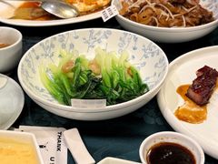 拍蒜广东菜心-誉八仙粤菜(万象天地店)