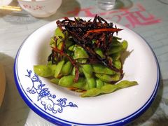 凉拌毛豆-美膳居川菜馆油焖大虾烧烤(卓刀泉店)