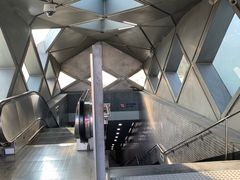 -北京大学东门(地铁站)