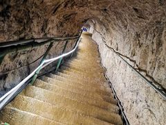 -贵阳猴耳天坑·极限酷玩公园