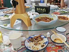 -壹阁胡羊焖饼(特色小吃街店)