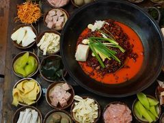 -芈重山老火锅(洪崖洞店)