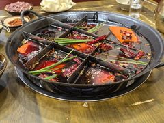 -正南齊北重庆老火锅(光华村直营店)