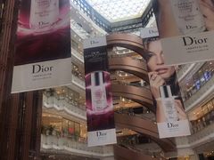 -新世界大丸百货