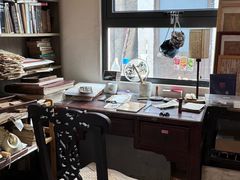 -邊城書店