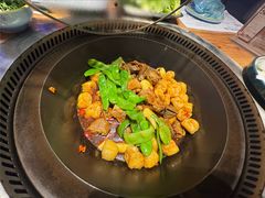 -山河屯铁锅炖·非遗东北菜(南山店)