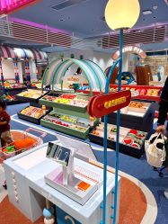 -奈尔宝家庭中心·亲子早教·派对餐厅(北京东坝万达店)