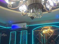 -路边边.炒菜烧烤.音乐餐厅(良乡长虹店)