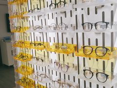 -目艮眼镜SHOWROOM(品牌集合店)