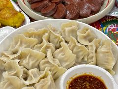 -闯关东东北农家菜(崂山石老人店)