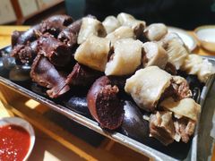 血肉肠拼盘-十二毡房蒙餐·蒙古包