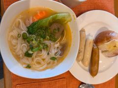 -亚龙湾希尔顿自助餐厅·海鲜·烧烤·沙滩BBQ·现场乐队
